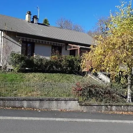 Beautiful Little House In Village Vakantiehuis *